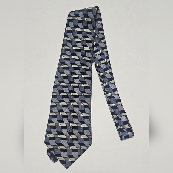 Valentino Pietro Pure Silk Tie - Picture 1 of 2